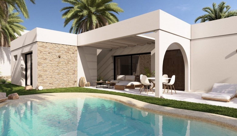 Villa de 3 dormitorios de nueva construcción con piscina privada en resort de golf en Murcia