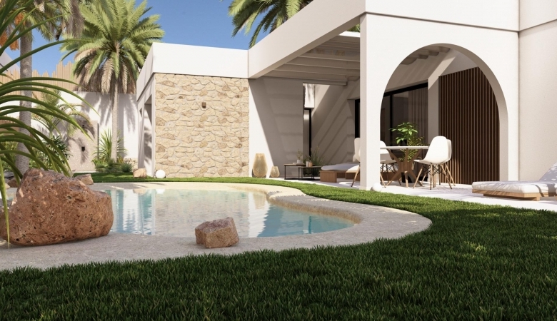 Villa de 3 dormitorios de nueva construcción con piscina privada en resort de golf en Murcia