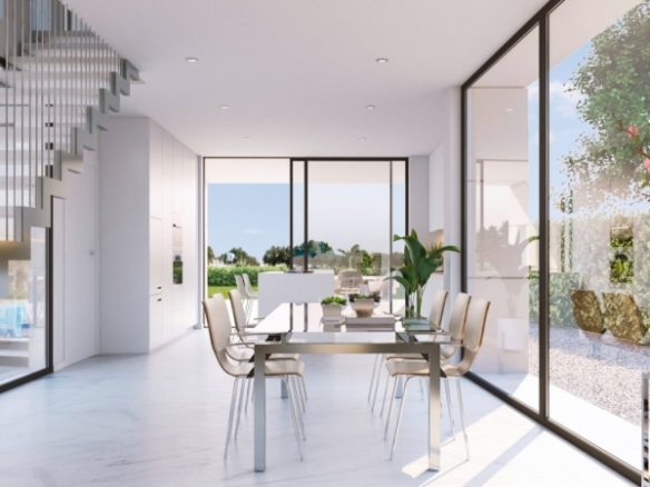 Espectacular villa de 4 dormitorios con parcela de 1000m2 en exclusivo resort de golf(Murcia)