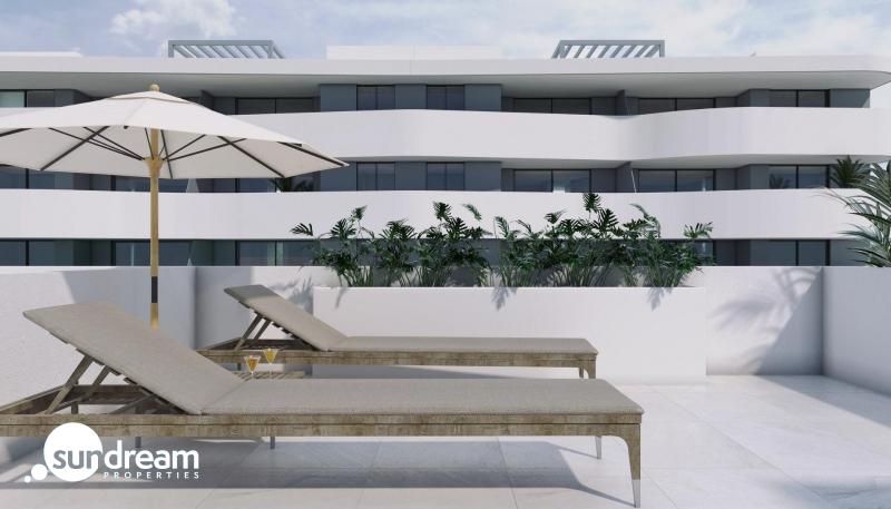 Adosado de nueva construcción con 3 dormitorios y amplio solarium en El Raso (Guardamar del Segura)