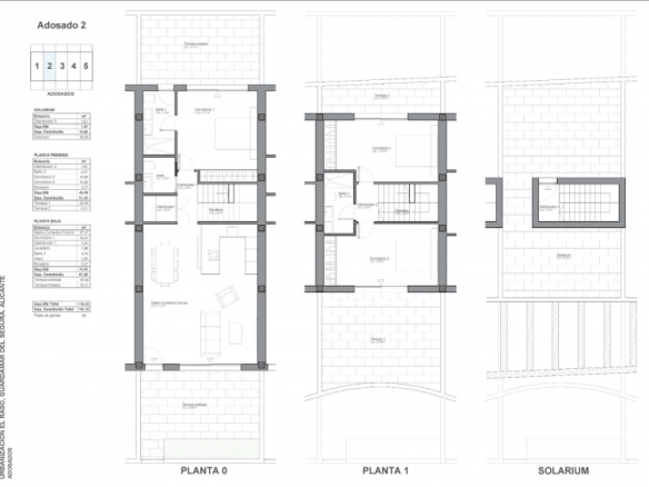 Adosado de nueva construcción con 3 dormitorios y amplio solarium en El Raso (Guardamar del Segura)