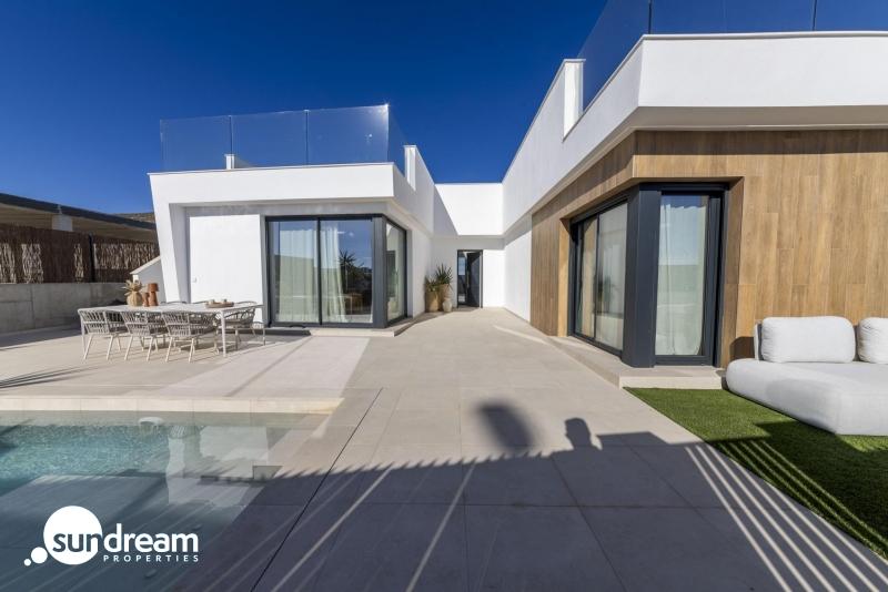 g_43490-11-6 Villa de 3 dormitorios de nueva construcción con piscina privada en campo de golf(Murcia)