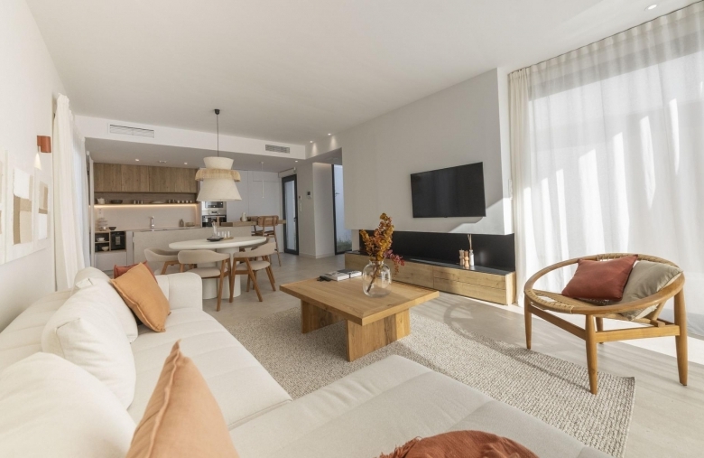 Villa de nueva construcción de 3 dormitorios con piscina privada y vistas a la montaña en campo de golf(Murcia)
