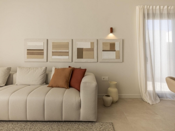 Villa de nueva construcción de 3 dormitorios con piscina privada y vistas a la montaña en campo de golf(Murcia)