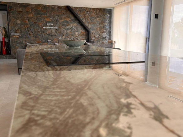 Villa a medida de 4 dormitorios y piscina privada rodeada de naturaleza en Pinoso(Alicante)