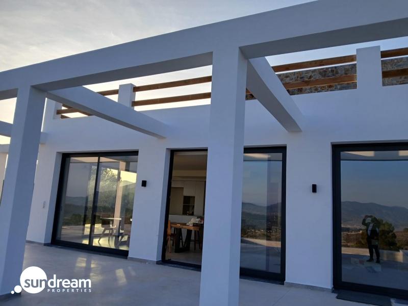 g_43502-46-6 Villa a medida de 4 dormitorios y piscina privada rodeada de naturaleza en Pinoso(Alicante)