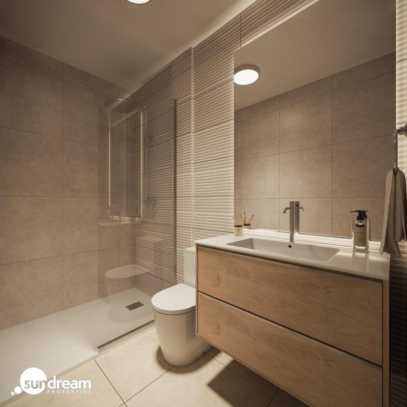 g_43520-46-12 Ático de 1 dormitorio con solarium privado a 800m de la playa y el paseo marítimo en Torrevieja(Alicante)