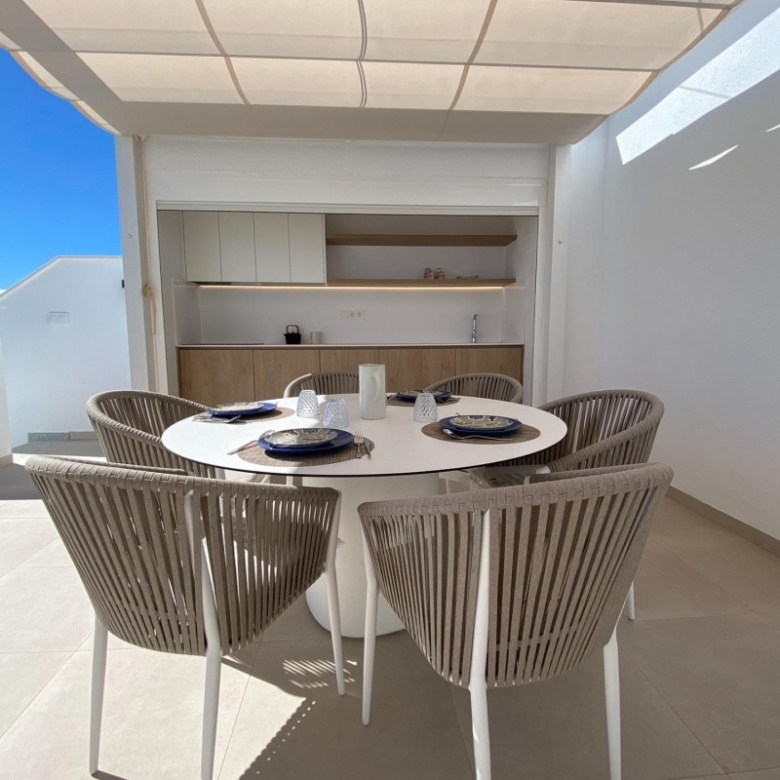 Bungalow de planta baja con 3 dormitorios a la venta en Pilar de la Horadada