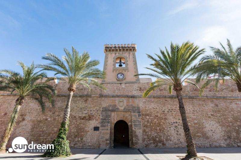 Piso en venta obra nueva con garaje en Santa Pola