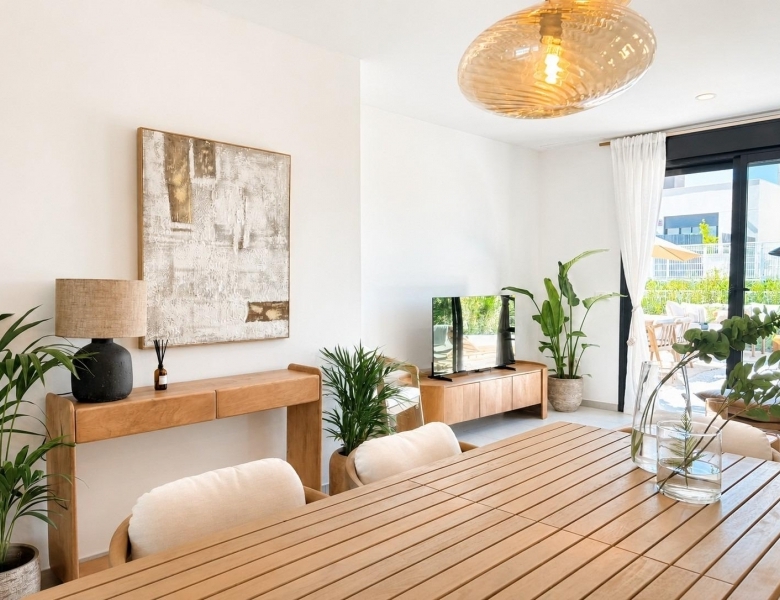 Adosado de 3 dormitorios con gran terraza listo para entrar a vivir a la venta en Altaona Golf Resort, Murcia