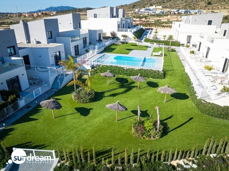 g_43591-22-4 Adosado de 3 dormitorios con gran terraza listo para entrar a vivir a la venta en Altaona Golf Resort, Murcia