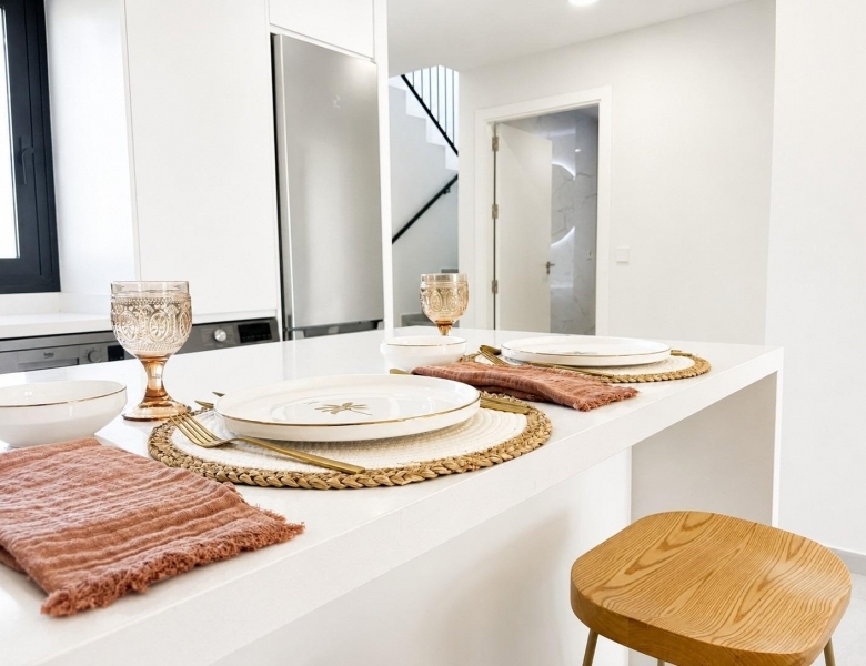 Villa adosada con 3 dormitorios lista para entrar a vivir en Altaona Golf Resort, Murcia