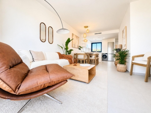 Villa adosada con 3 dormitorios lista para entrar a vivir en Altaona Golf Resort, Murcia