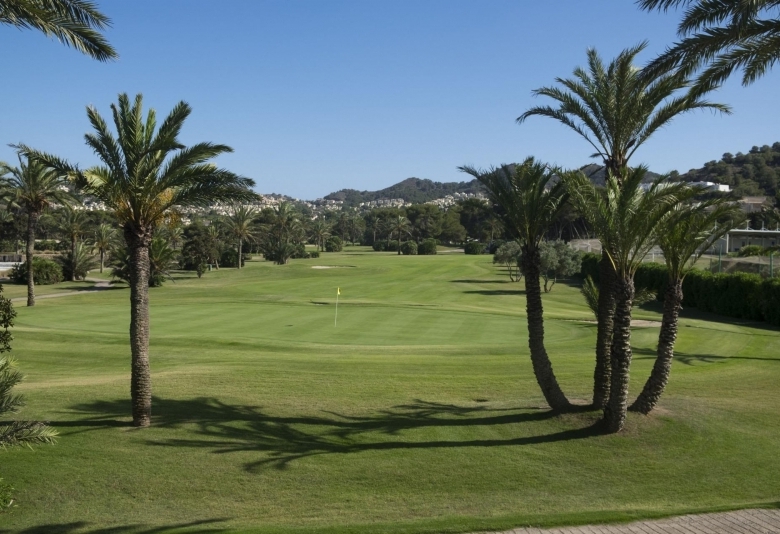 Bungalow planta baja de 3 dormitorios a la venta en La Manga Club