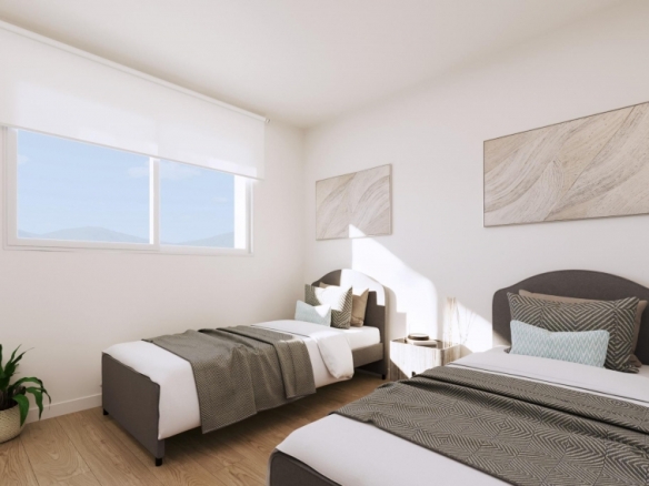 Bungalow de planta alta con 3 dormitorios y gran solarium a la venta en La Manga Club