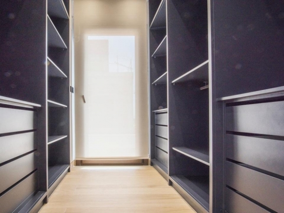 Villa de 5 dormitorios con piscina privada llave en mano a la venta en Finestrat