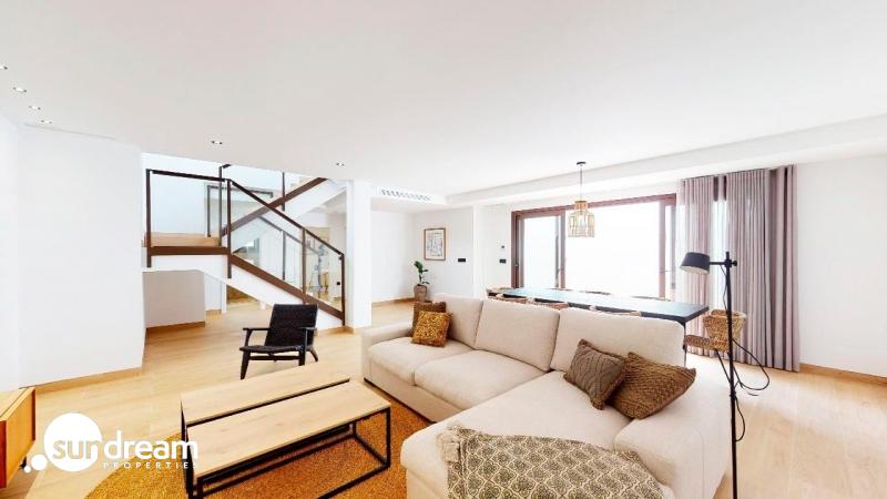 g_43600-3-6 Villa de 5 dormitorios con piscina privada llave en mano a la venta en Finestrat