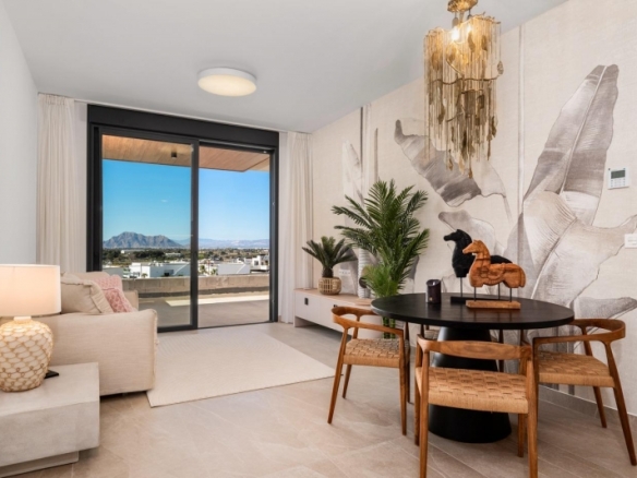 Ático de 3 dormitorios llave en mano con solarium privado a la venta en Benijófar(Alicante)