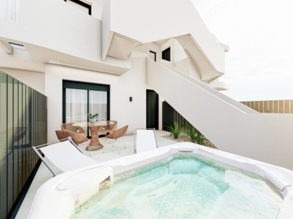 Bungalow de planta baja con 2 dormitorios a 800 m de la playa en San Pedro del Pinatar