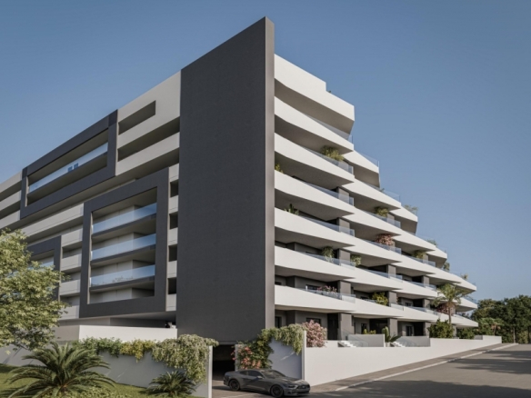 Ático de 2 dormitorios de nueva construcción con amplia terraza en San Miguel de Salinas