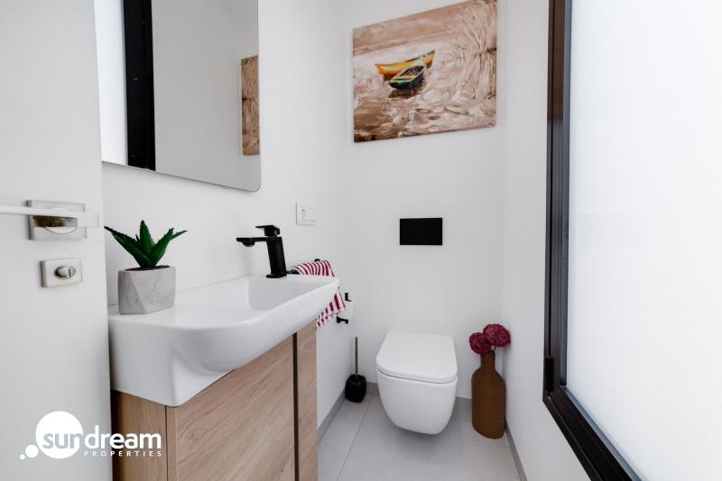 g_43718-4-18 Villa de una sola planta con 3 dormitorios y piscina privada en el campo de golf(Pilar de la Horadada)