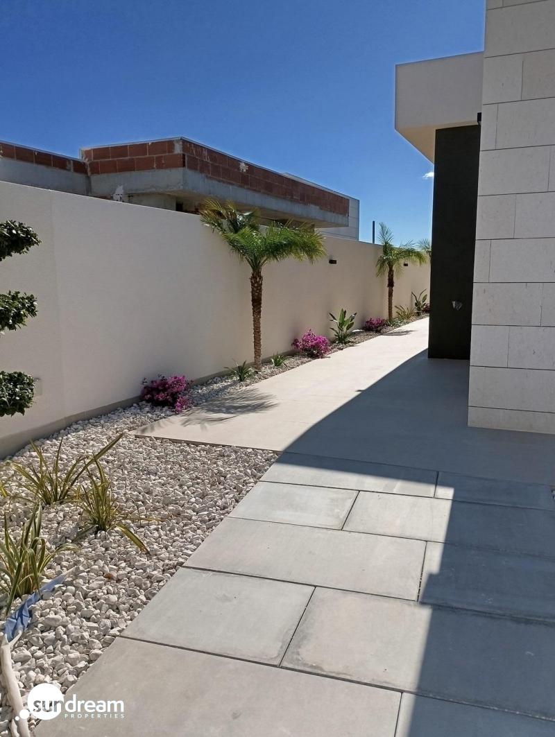 g_43718-4-24 Villa de una sola planta con 3 dormitorios y piscina privada en el campo de golf(Pilar de la Horadada)