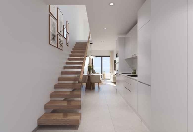Ático de nueva construcción con un 1 dormitorio y solarium privado a solo 600 de la playa en Torrevieja