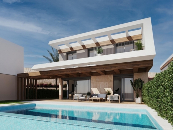 Villa de dos plantas con 4 dormitorios a la venta en Polop.