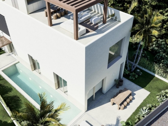 Villa de lujo obra nueva zona playa en Oliva Nova Golf