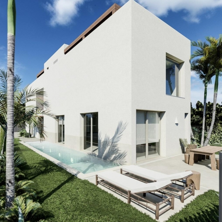 Villa de lujo obra nueva zona playa en Oliva Nova Golf