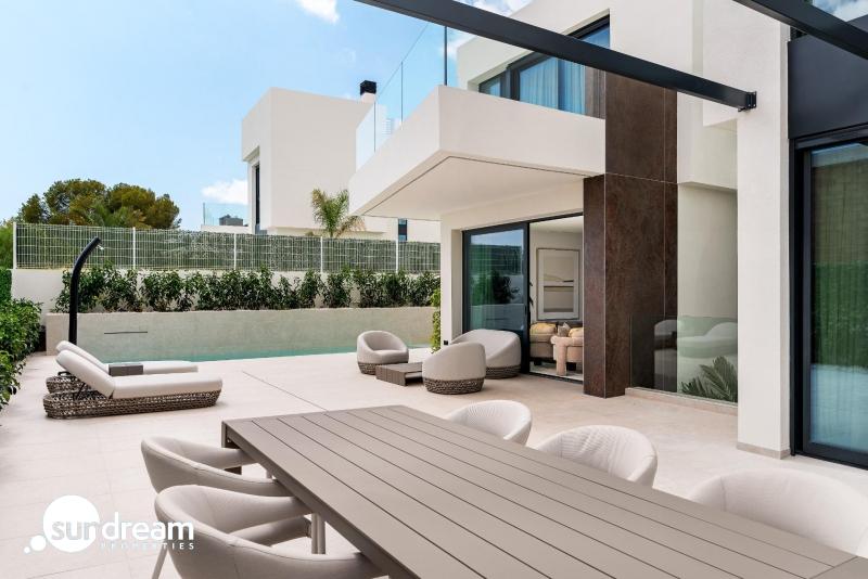 g_44007-8-4 Exclusivas villas de alta calidad con piscina privada y vistas en La Nucia