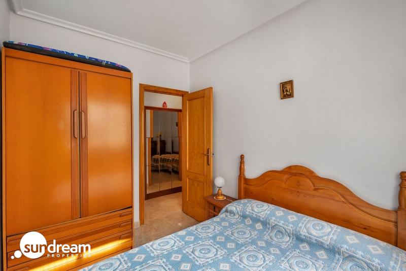 g_44008-23-10 Apartamento en Torrevieja
