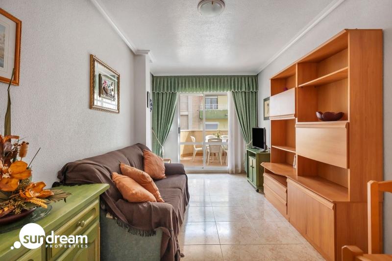 g_44008-23-18 Apartamento en Torrevieja