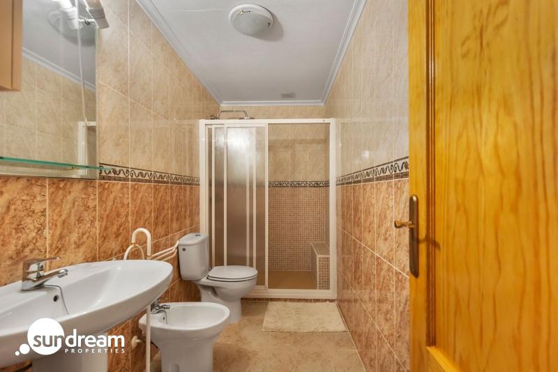 g_44008-23-21 Apartamento en Torrevieja