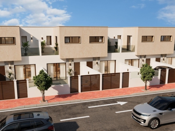 Adosado de nueva construcción con 3 dormitorios y piscina privada en Torre Pacheco, Murcia