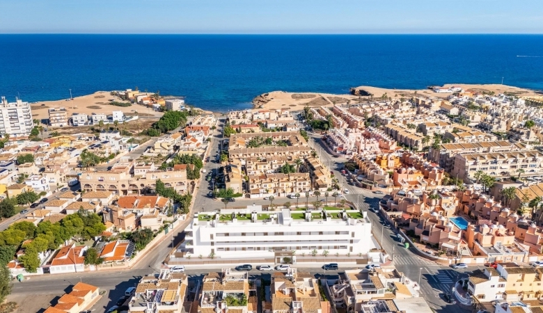 Apartamento de 2 dormitorios con licencia turística a 300 m de la playa en Torrevieja