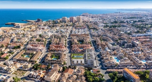 Apartamento de 2 dormitorios con licencia turística a 300 m de la playa en Torrevieja