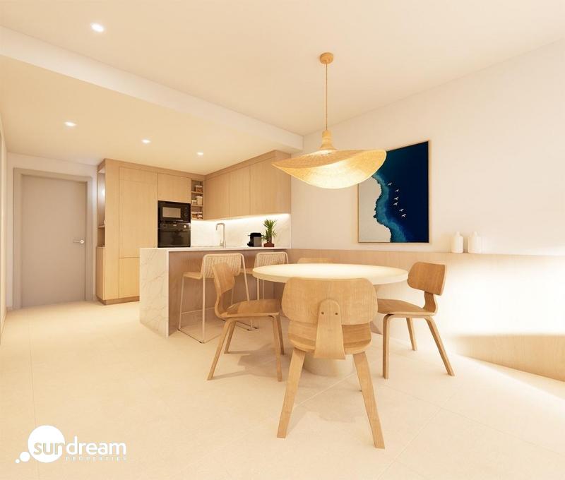 Apartamento de 3 dormitorios con licencia turística a 300 m de la playa en Torrevieja