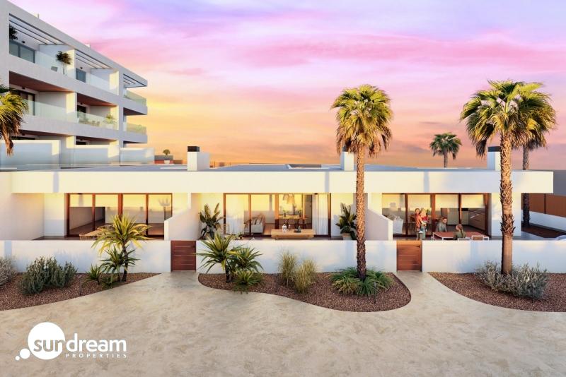 Apartamento de 3 dormitorios con licencia turística a 300 m de la playa en Torrevieja