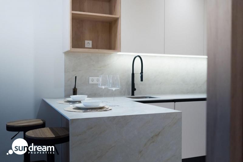 Apartamento de 1 dormitorio en planta baja a 300m del mar en Santiago de La Ribera