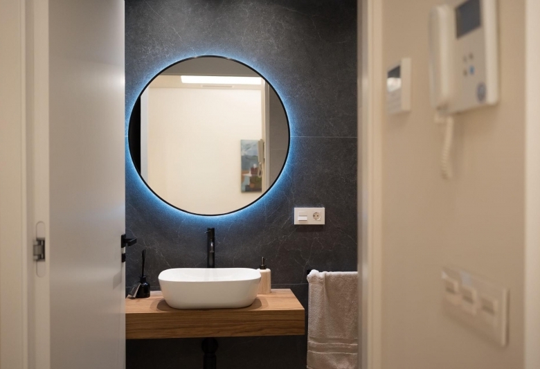 Apartamento de 1 dormitorio en planta baja a 300m del mar en Santiago de La Ribera