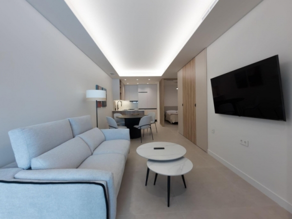 Apartamento de 1 dormitorio en planta baja a 300m del mar en Santiago de La Ribera