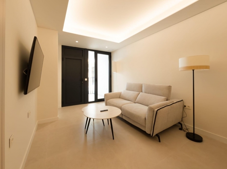 Apartamento de 1 dormitorio en planta baja a 300m del mar en Santiago de La Ribera