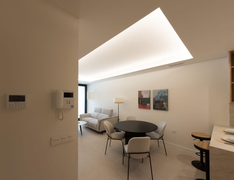 Apartamento de 1 dormitorio en planta baja a 300m del mar en Santiago de La Ribera