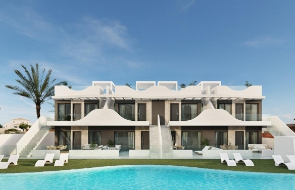 Bungalow de planta baja de 2 dormitorios a la venta en Pilar de la Horadada(Alicante)