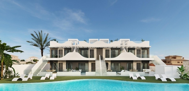 Bungalow de planta baja de 2 dormitorios a la venta en Pilar de la Horadada(Alicante)